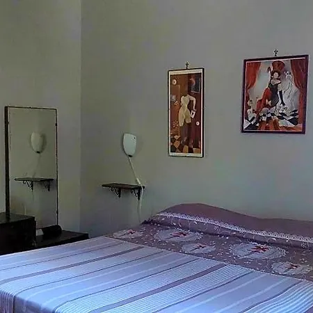 Monte Degli Elci Bed & Breakfast 3*